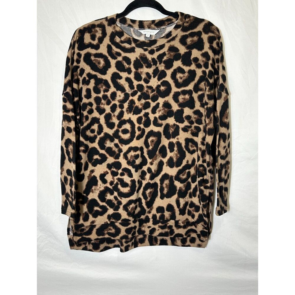 Amaryllis Animal Print, Oversized Sweater Size M Side Slits Long Sleeve Stretchy